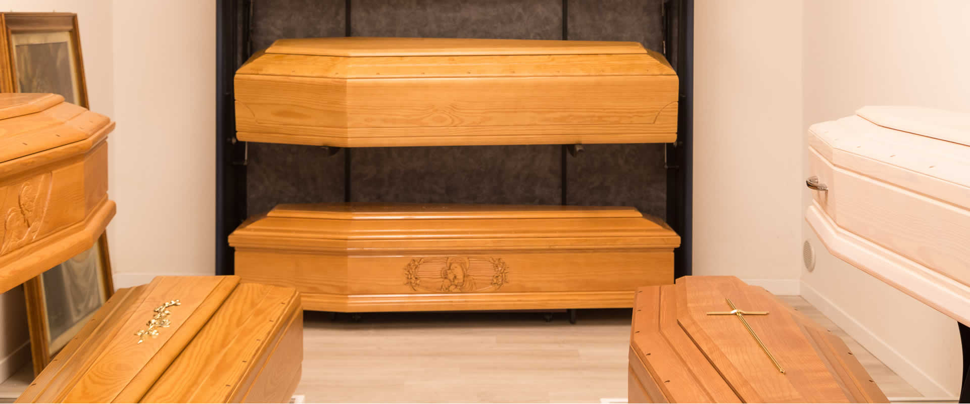 Cofani funebri legno